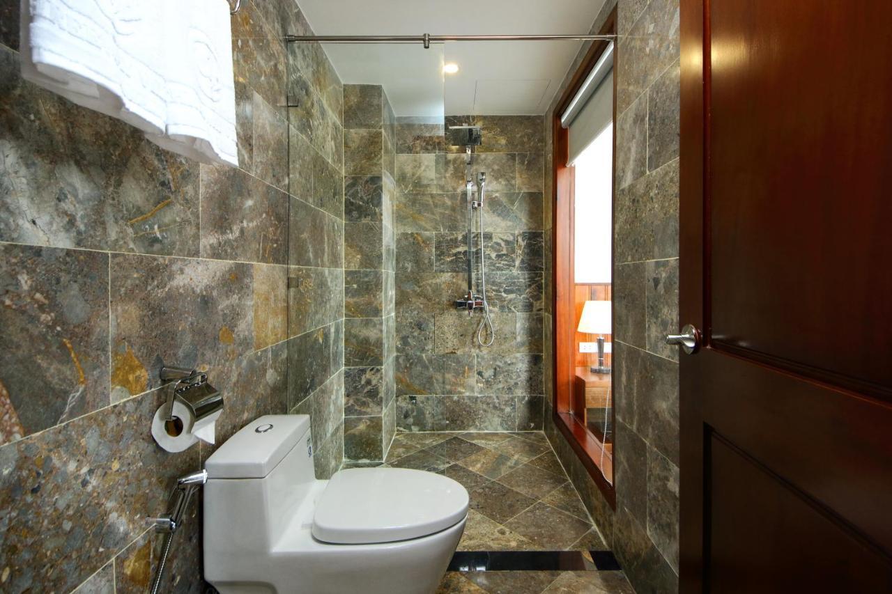 Threeway Riverside Villa Hoi An Exterior photo