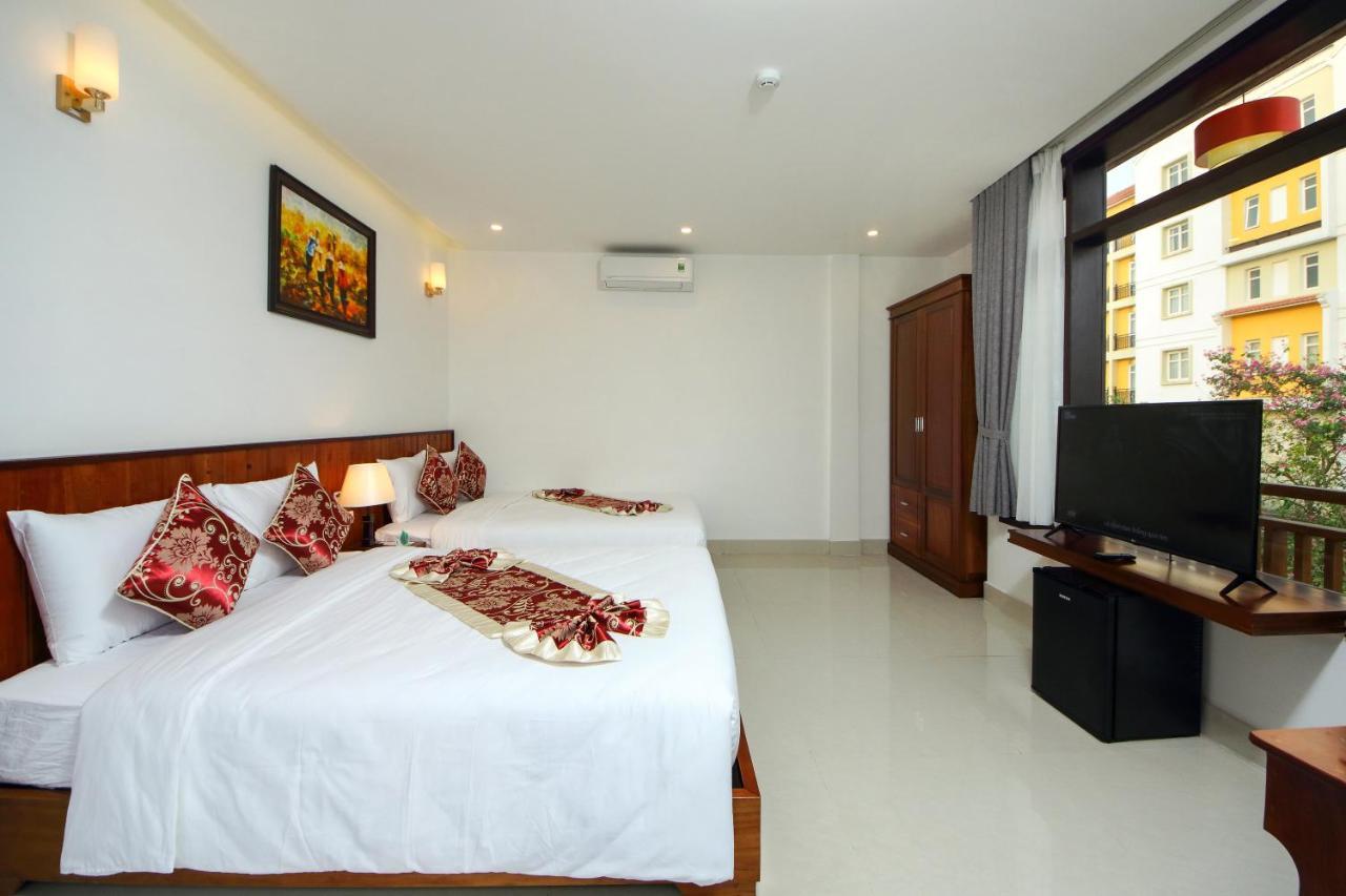 Threeway Riverside Villa Hoi An Exterior photo